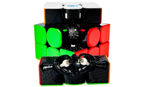 GAN 15 M 3X3 (New Black UV) - Image 2